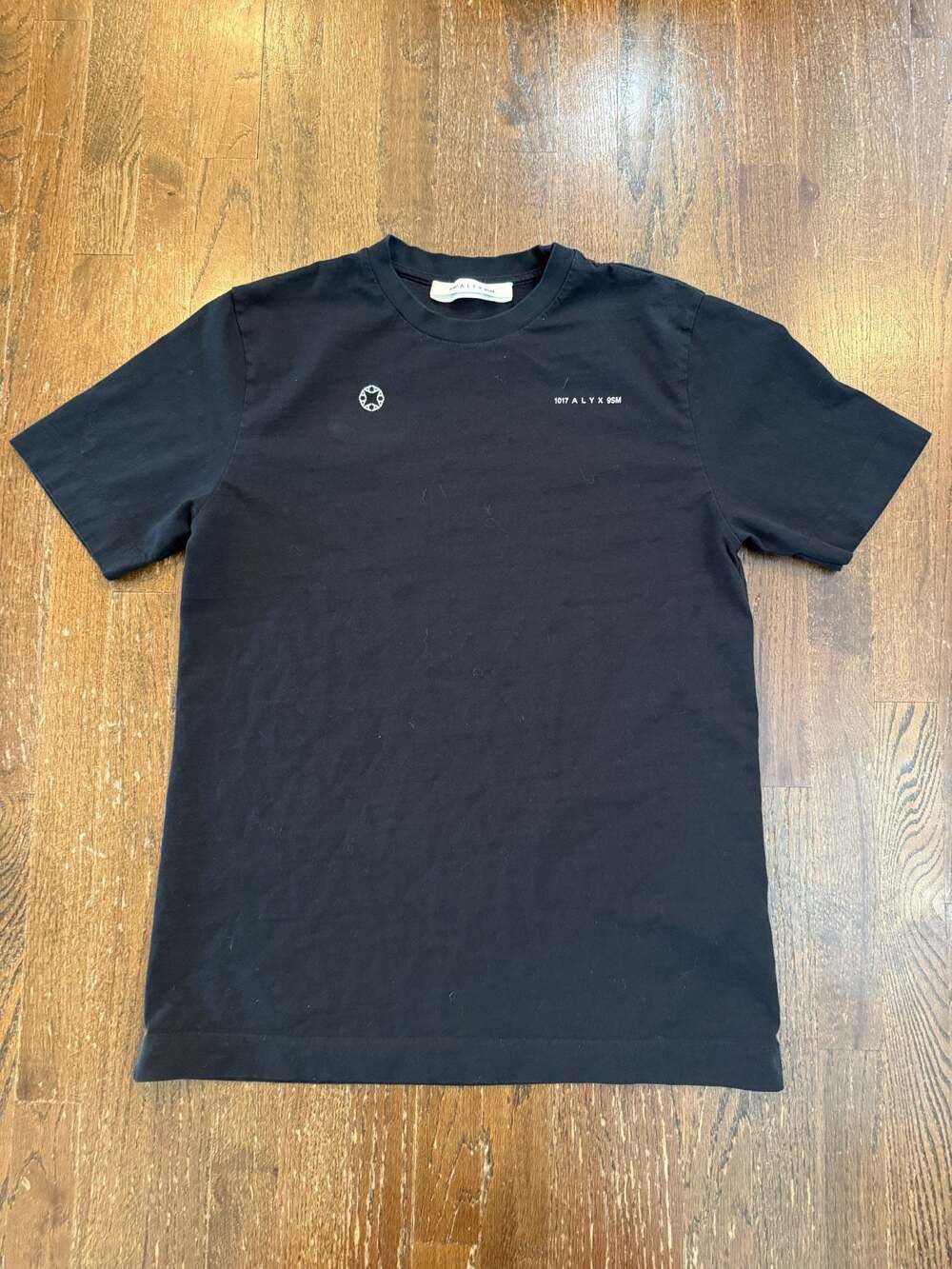 1017 ALYX 9SM Logo Graphic T-Shirt Black Size L